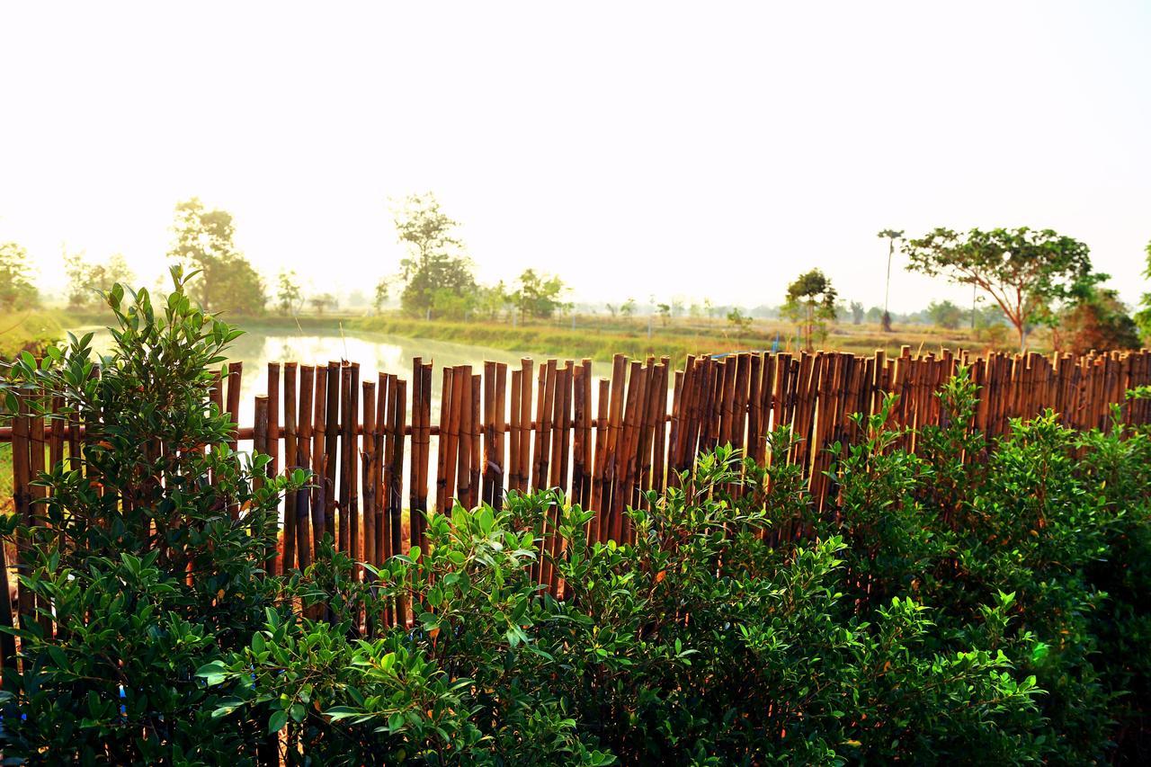 Sawasdee Sukhothai Resort Exterior photo