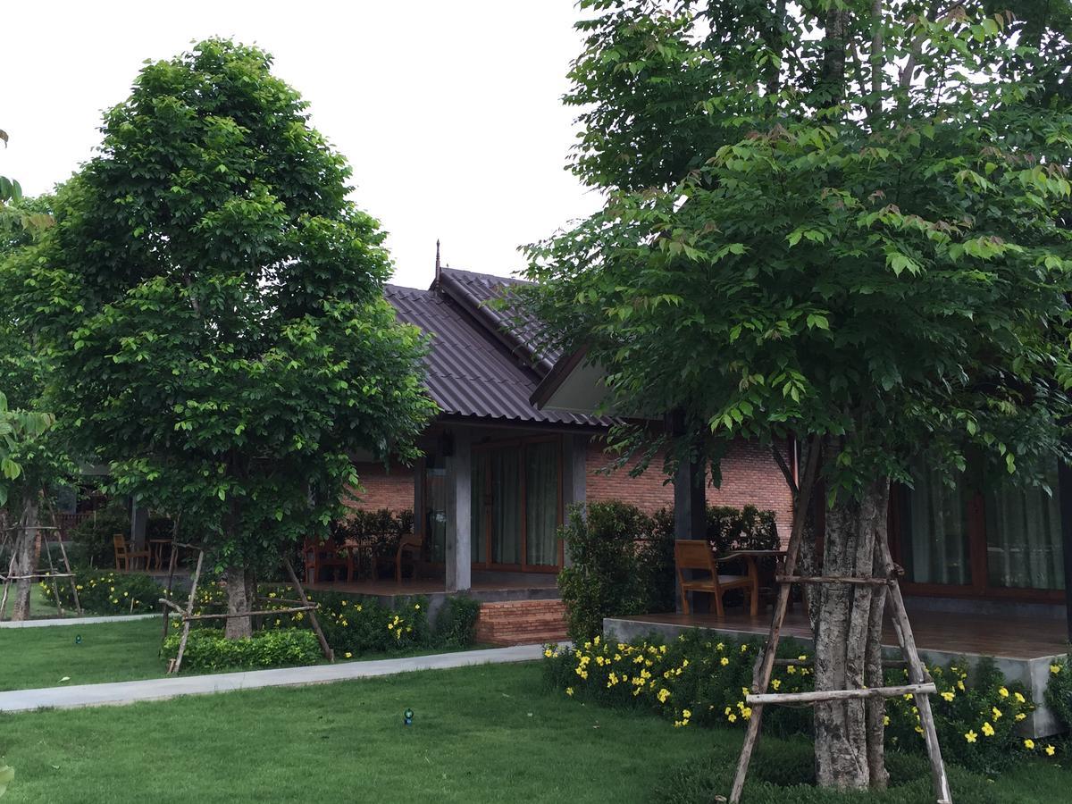 Sawasdee Sukhothai Resort Exterior photo