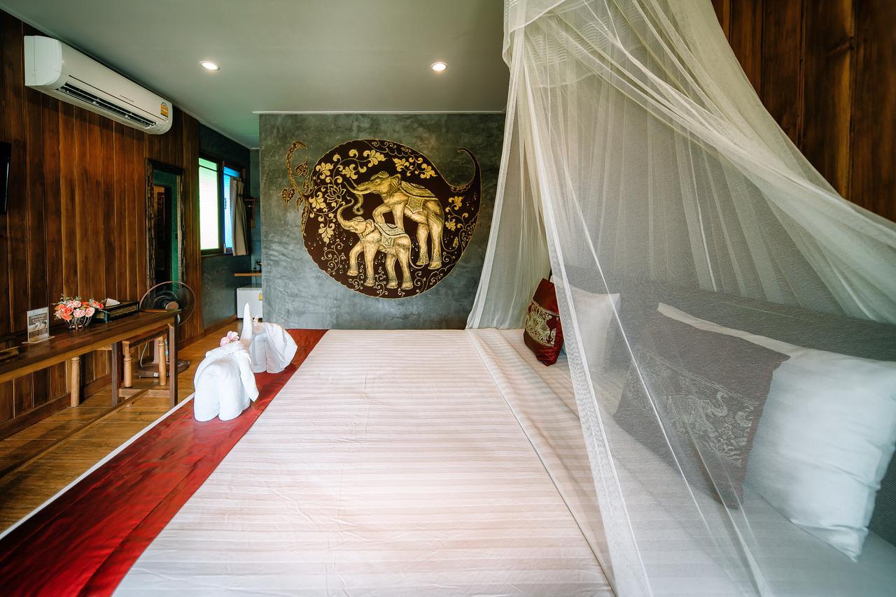 Sawasdee Sukhothai Resort Exterior photo