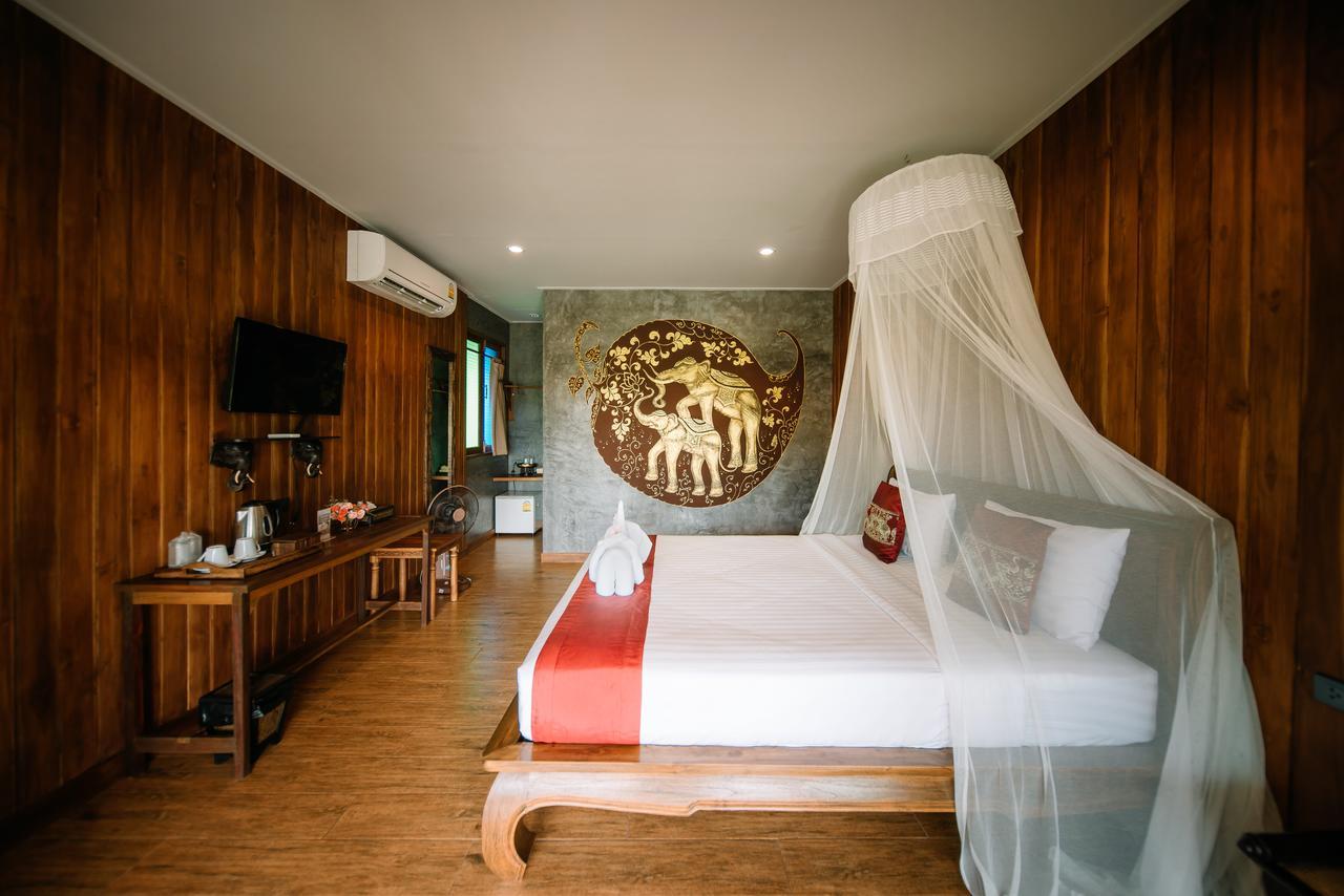 Sawasdee Sukhothai Resort Exterior photo